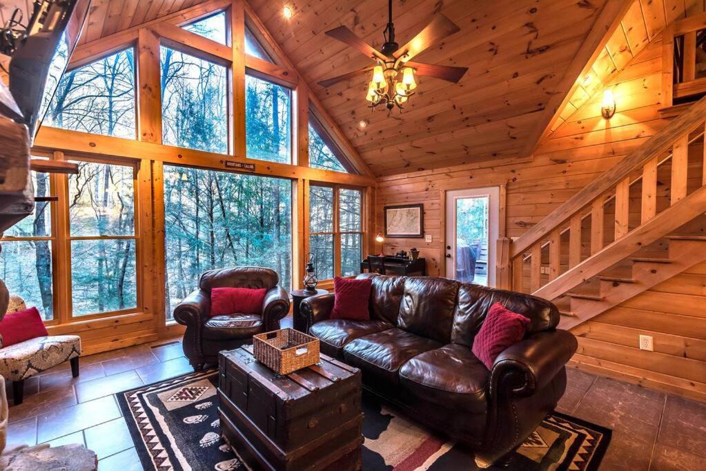 Private Creekside Cabin+Hot Tub,Pool Table, & Pets Ellijay Dış mekan fotoğraf
