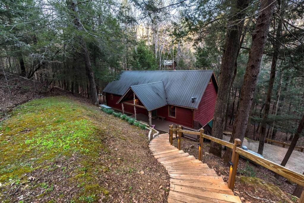 Private Creekside Cabin+Hot Tub,Pool Table, & Pets Ellijay Dış mekan fotoğraf