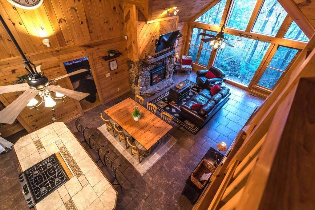Private Creekside Cabin+Hot Tub,Pool Table, & Pets Ellijay Dış mekan fotoğraf